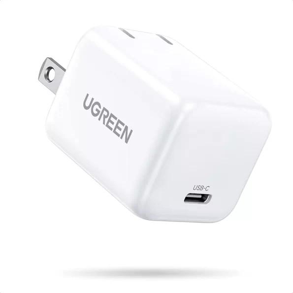 ugreen acecube 30w charger for iphone and samsung